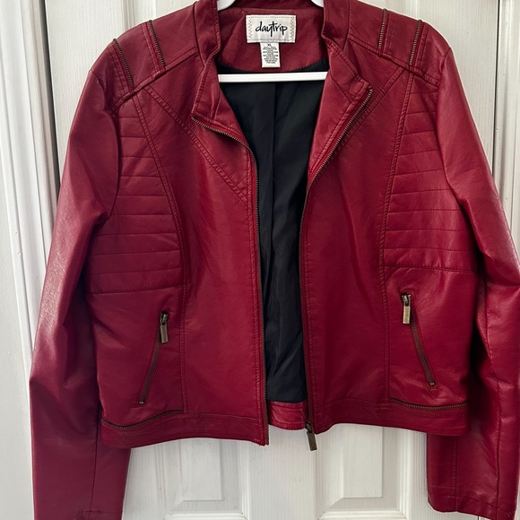 Daytrip’ Faux Leather Jacket. Size X-Large - Picture 3 of 5